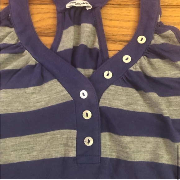 Never worn Splendid tank top blue and grey stripes size small - Picture 4 of 10